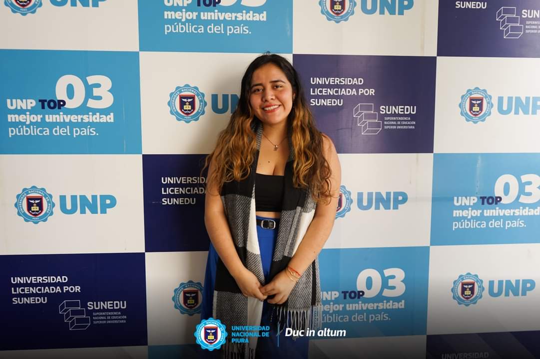 Ex alumna de Facultad de Derecho gana una beca en Colombia
