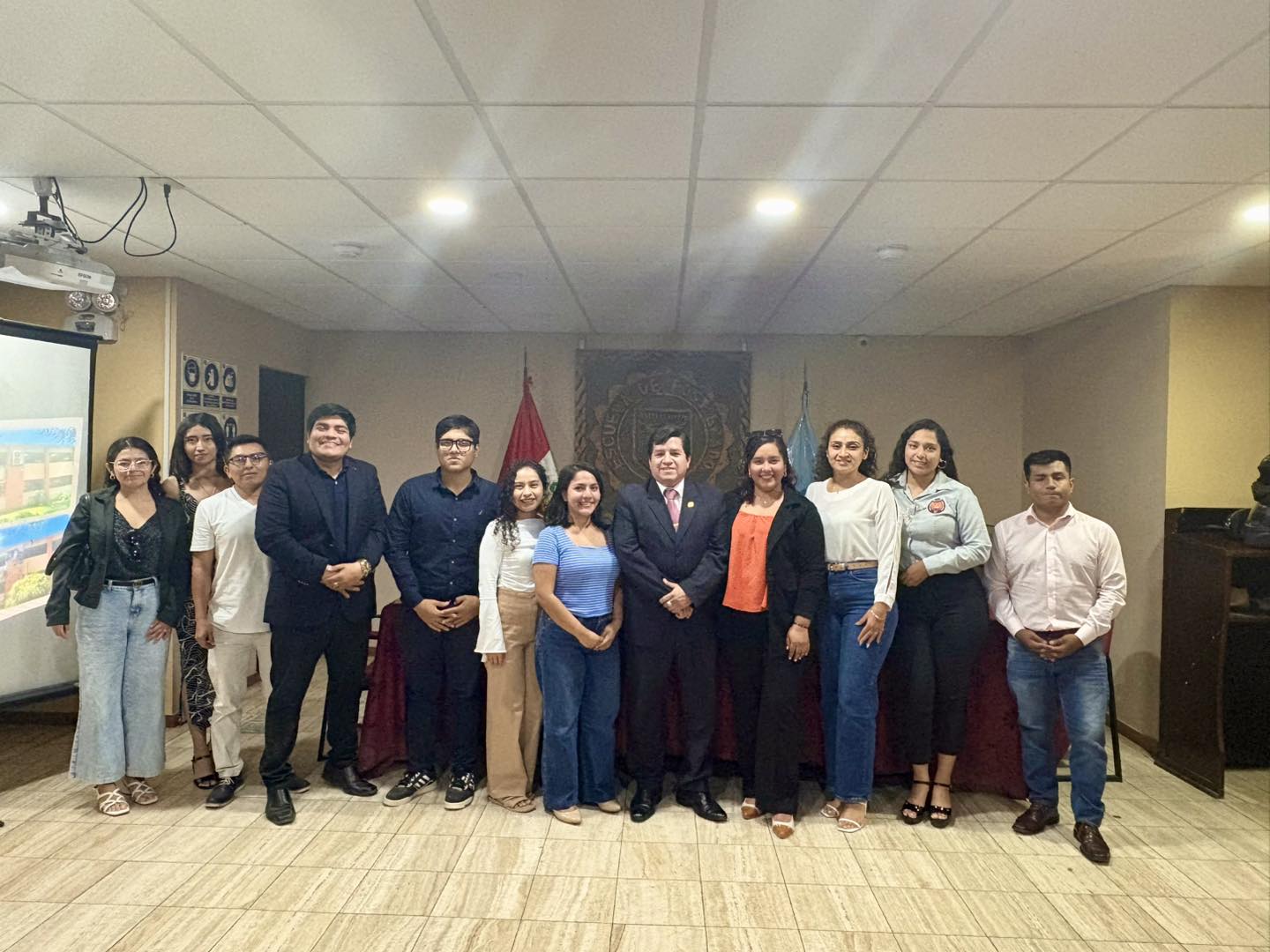 Reunión con Egresados – Proceso de Acreditación Internacional