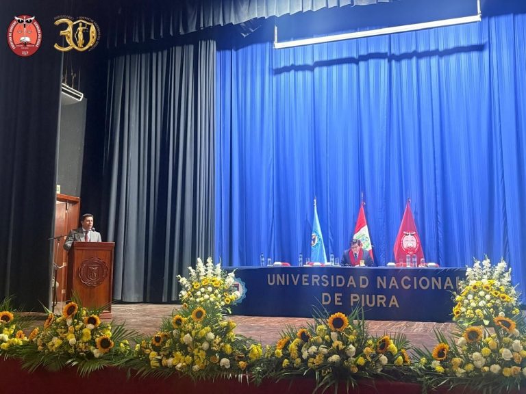 Facultad de Derecho y Ciencias Políticas-UNP (17)