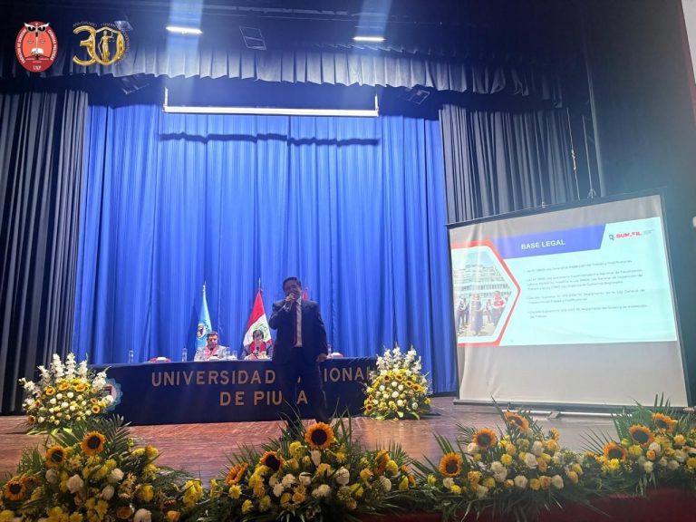 Facultad de Derecho y Ciencias Políticas-UNP (21)