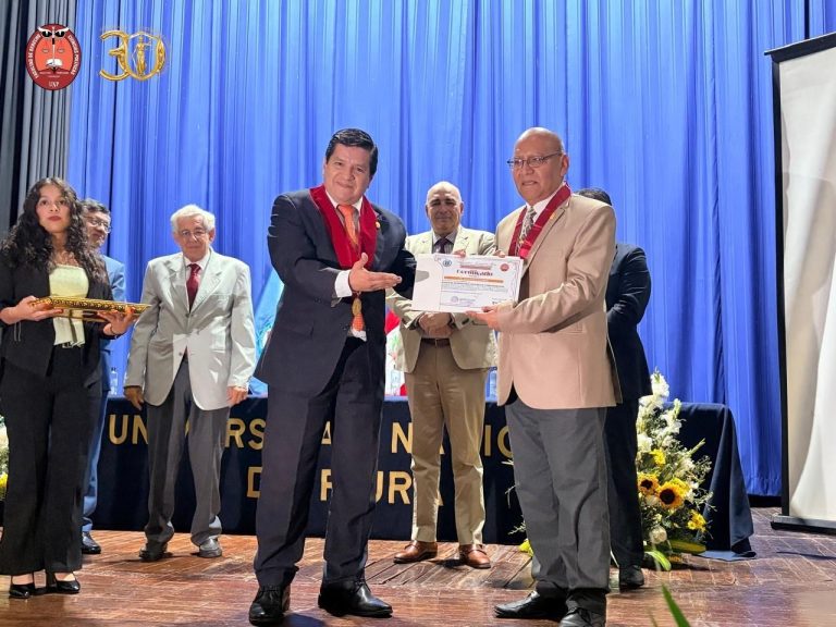 Facultad de Derecho y Ciencias Políticas-UNP (27)