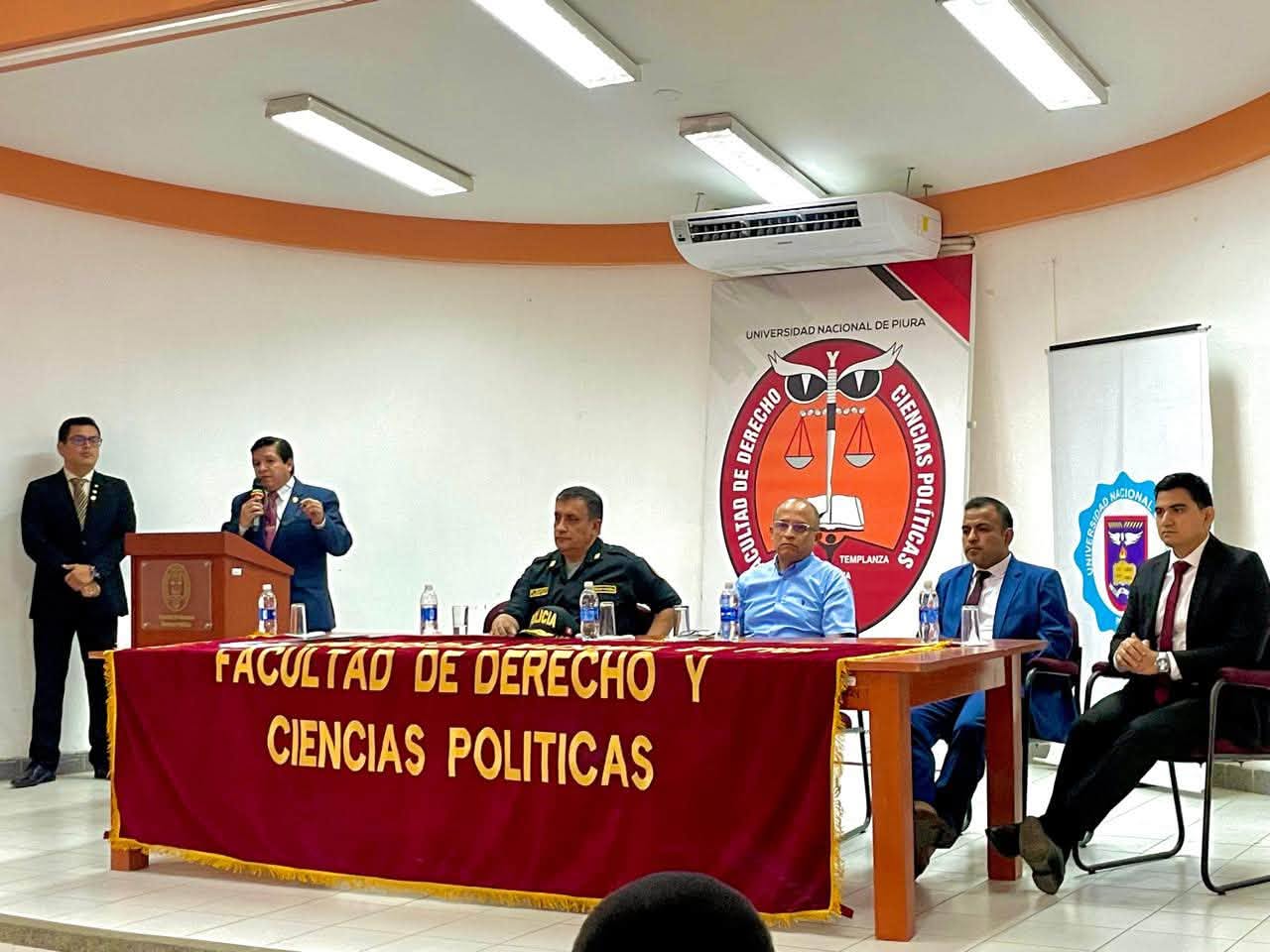 ¡EXITOSA JORNADA DEL PROGRAMA DE CAPACITACIÓN EN ACTUACIÓN POLICIAL Y FLAGRANCIA DELICTIVA!