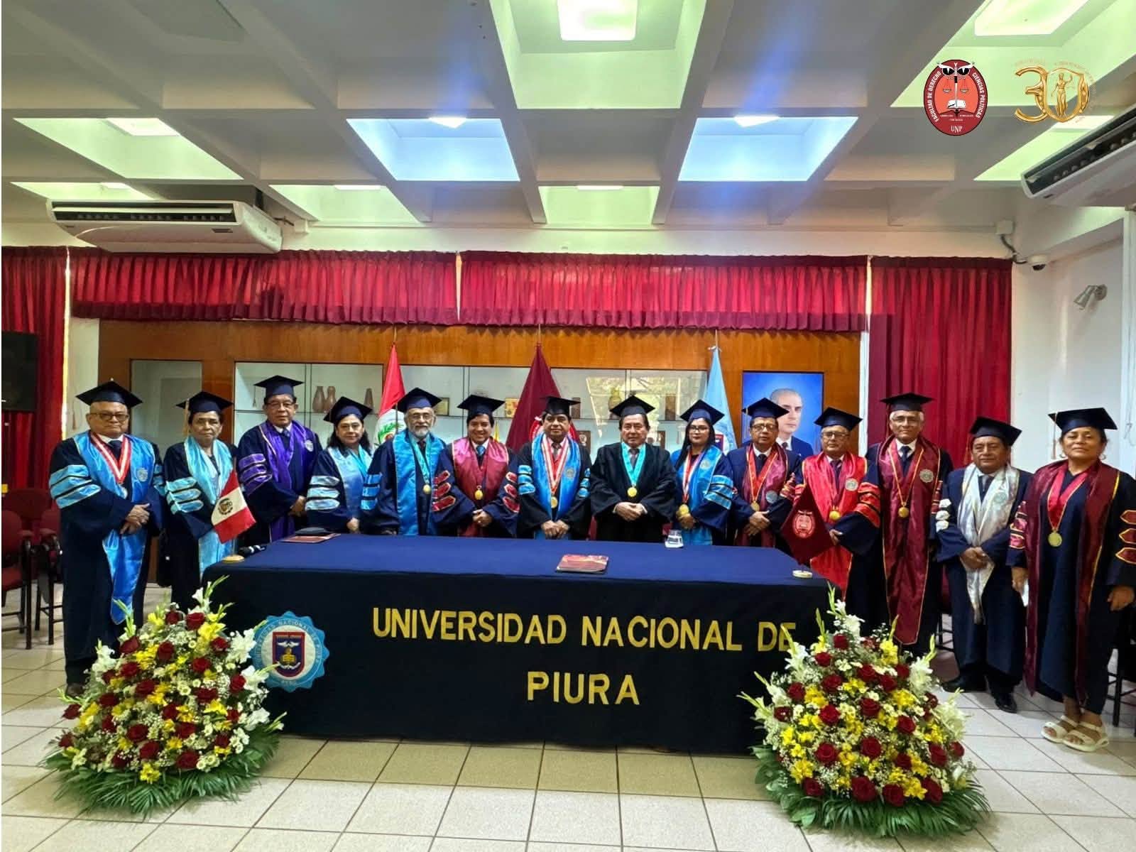 FACULTAD DE DERECHO Y CIENCIAS POLÍTICAS DE LA UNP DISTINGUE AL DR. JOSÉ FÉLIX PALOMINO MANCHEGO CON EL GRADO DE DOCTOR HONORIS CAUSA